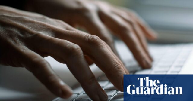 O site do Chatbot, retratando fotos de agressão sexual jovem, eleva as preocupações com o abuso de IA 

