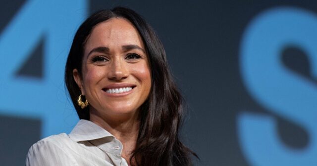 Obtenha o design de casaco Rich Mama de Meghan Markle por apenas US $ 25 

