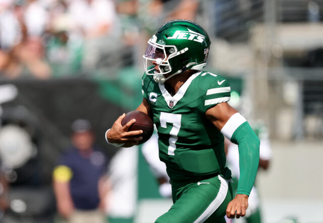 Os Jets apresentam Justin Area 'tocando em pé vs. Baker Mayfield, Buccaneers 

