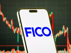 Os americanos alertaram a modificação da classificação de crédito principal neste outono Os americanos alertaram a modificação da classificação de crédito principal neste outono