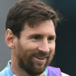 Os ataques de Lionel Messi apoiam como Uruguai, Colômbia, Paraguaios, a caneca do Globe Identifica