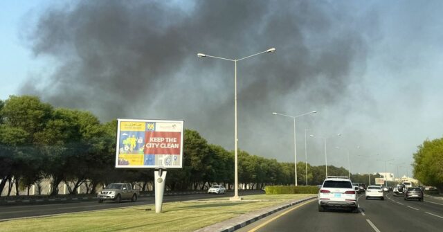 Os australianos no Catar instaram o alerta após a greve de Israel em Doha

