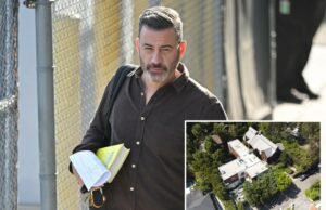 Os bombeiros de LA lançaram pequenos incêndios do lado de fora de Jimmy Kimmel’s Hollywood Hills Home Os bombeiros de LA lançaram pequenos incêndios do lado de fora de Jimmy Kimmel's Hollywood Hills Home