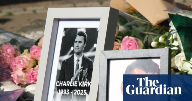 Os vendedores de mercadorias capitalizam o assassinato de Kirk com inundação de sites de mídia social anúncios 


