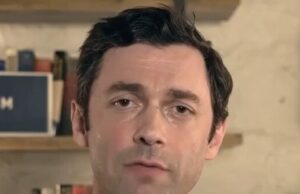 Ossoff exige RFK Jr. renunciar por causa da ‘má administração bruta’ do HHS Ossoff exige RFK Jr. renunciar por causa da 'má administração bruta' do HHS