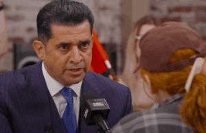 Patrick Bet-David coloca US $ 20 mil em cima da mesa para ‘anticapitalista’ autodeclarado para transferir para a nação comunista Patrick Bet-David coloca US $ 20 mil em cima da mesa para 'anticapitalista' autodeclarado para transferir para a nação comunista