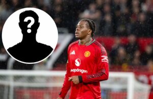 Patrick Dorgu afirma que ele realmente passou a ser verdadeiramente amigo do Manchester United U21 Celebrity Patrick Dorgu jogando pelo Manchester United em Old Trafford.