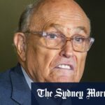 O ex -prefeito de Nova York Rudy Giuliani em uma manifestação para Donald Trump em Nova York em outubro de 2024, pouco antes da eleição.