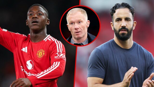 KOBBIE MAINOO APELAMENTOS, vestindo camisa em casa do Manchester United