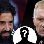 O Manchester United Legend e o TNT Sports Pundit Paul Scholes, antes da partida da Liga Europa entre o Manchester United e o Real Sociedad em Old Trafford em 2025 em Manchester, Inglaterra.
