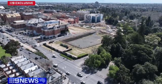 Pedaço vazia dos contribuintes que custam milhares de contribuintes com custos imobiliários

