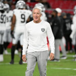 Pete Carroll, do Raiders, pronto para danificar o documento da NFL no retorno do treinamento