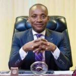 Por que os jovens nigerianos não devem se limitar às realidades atuais - Sam Amadi, outros