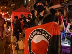 Presidente Trump designa antifa distante uma organização terrorista Presidente Trump designa antifa distante uma organização terrorista