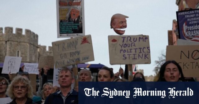 Protesto em Windsor contra a visita de estado do presidente dos EUA Trump ao Reino Unido

