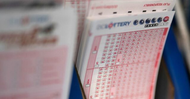 Quatro vencedores dividiram US $ 80 milhões em Powerball Jackpot

