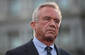 RFK Jr. afirma que os tiroteios em massa podem estar ligados a jogos de videoclipe- que informações revelam RFK Jr. afirma que os tiroteios em massa podem estar ligados a jogos de videoclipe- que informações revelam