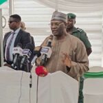 Reações mistas como o ex-aide de Buhari aumenta as controvérsias norte-sul sobre a posição de presidência do INEC