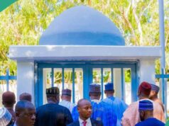 Real razão pela qual o cemitério de Buhari em Daura usa um novo visual emerge Real razão pela qual o cemitério de Buhari em Daura usa um novo visual emerge