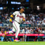 Red Sox 2-para-1 Profissão de sucesso Conceito vê Ronald Acuña Jr. Land em Boston