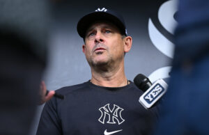 Red Sox All-Star envia uma mensagem dos Yankees de 3 palavras após brigas com Aaron Boone Red Sox All-Star envia uma mensagem dos Yankees de 3 palavras após brigas com Aaron Boone