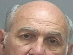 Relatório: O homem mais velho foi preso inicialmente depois que Kirk atirou confessou a distrair a polícia do Real Shooter Relatório: O homem mais velho foi preso inicialmente depois que Kirk atirou confessou a distrair a polícia do Real Shooter