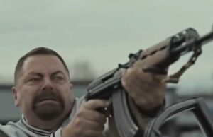 Revisão ‘soberana’: drama angustiante explora aqueles que colocam política acima da humanidade Briarcliff Entertainment