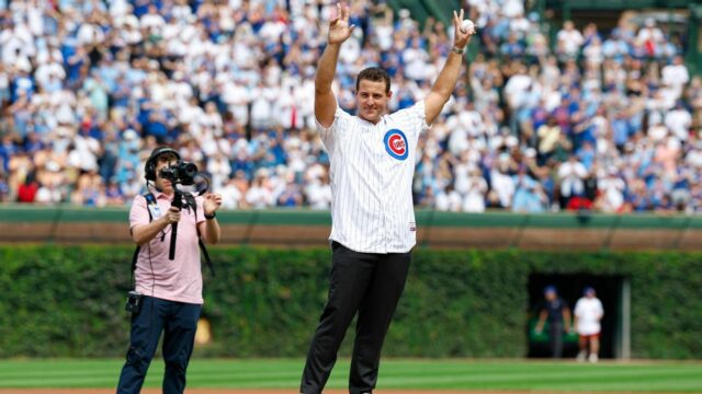 Rizzo comemorado no evento de vida aposentado de Wrigley 

