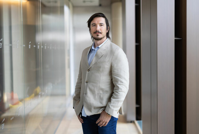 RobinHood recebe as negociações duplicadas após advertir rivais sobre ameaças regulativas 

