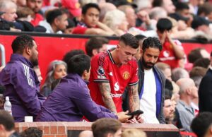 Ruben Amorim afirma que Benjamin Sesko está atualmente fazendo o que Rasmus Hojlund realmente não fez no masculino, ‘no passado …’ Ruben Amorim, gerente do Manchester United, interage com Rasmus Hojlund, do Manchester United, após a partida da Premier League entre o Manchester United FC e o AFC Bournemouth em Old Trafford em 22 de dezembro de 2024