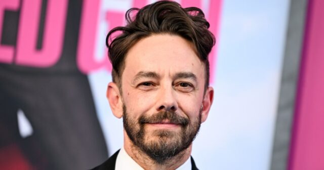 'SNL' e Lonely Island Celebrity Jorma Taccone quebra os quadris depois de cair de escada de 6 metros 

