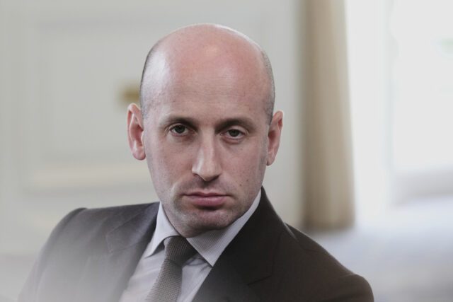 Se for terrível, é Stephen Miller

