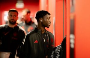 Sekou Kone e o diretor ‘imparável’ utd wonderkid entre os líderes da academia, com o surto neste período Shea Lacey em ação para o Manchester United.