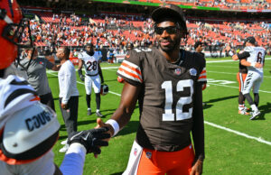 Shedeur Sanders elogiou o que ele fez no Browns-Bengals no domingo Shedeur Sanders elogiou o que ele fez no Browns-Bengals no domingo