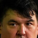 'Show de palhaço distópico' - Graham Linehan, considerando o processo contra a polícia de Londres por causa da prisão