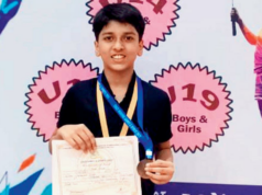 Shuttler Neel Bags 2 medalhas no torneio CISCE Shuttler Neel Bags 2 medalhas no torneio CISCE