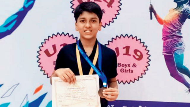 Shuttler Neel Bags 2 medalhas no torneio CISCE 

