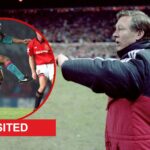 Denis Irwin sai do campo para Man Utd, em Barcelona