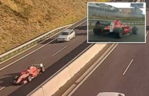 Speeding ‘Phantom Ferrari Driver’ finalmente prendeu após 6 anos de fuga das autoridades tchecas Os policiais tchecos finalmente acertaram o mistério temerário que passava seis anos brilhando nas rodovias em um foguete no estilo Ferrari F1.