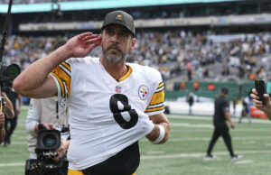 Steelers Tale ainda preocupado com o Aaron Rodgers após a vitória da semana 1 Steelers Tale ainda preocupado com o Aaron Rodgers após a vitória da semana 1