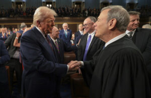 Supremo Tribunal obtém nova demanda de situação de emergência de Donald Trump Supremo Tribunal obtém nova demanda de situação de emergência de Donald Trump