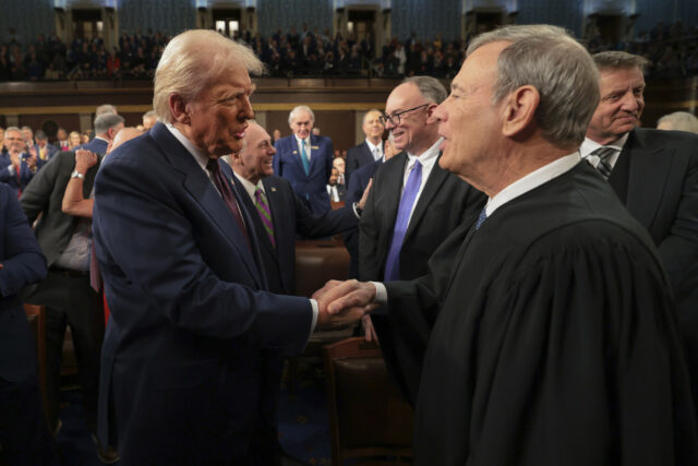 Supremo Tribunal obtém nova demanda de situação de emergência de Donald Trump 

