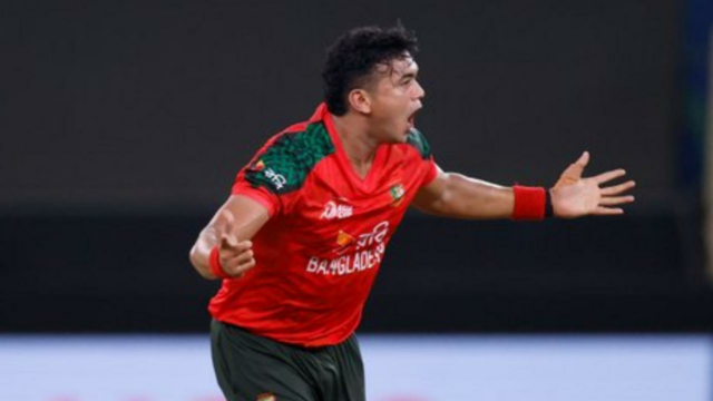 Taskin Ahmed Haul de três postes auxilia o limite de Bangladesh no Paquistão a 135 corridas 

