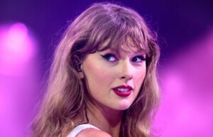 Taylor Swift passa o programa no videogame da NFL de Travis Kelce, independentemente de perder GetTyImages-2196122888-Taylor-Swift-Skips-Travis-Kelces-1st-Chiefs-Game-After-engagement.jpg