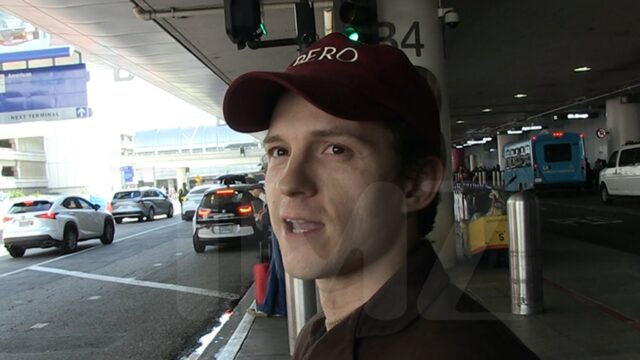 021125-Tom-Holland-Primary