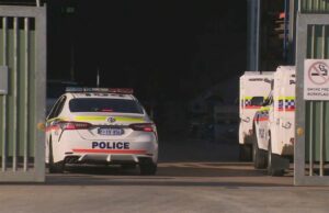 A morte da fábrica do pai rotulada como ‘tragédia evitável’ As equipes de emergência foram chamadas para a Hoffman Engineering em Bassendean, no nordeste da cidade, por volta das 14h40 hoje.