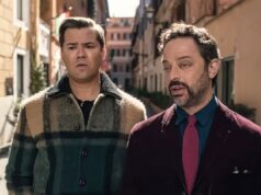 Transmita ou pule: ‘Eu não entendo você’ em Hulu, uma comédia negra irregular estrelada por Nick Kroll e Andrew Rannells como um casal gay na Itália Transmita ou pule: 'Eu não entendo você' em Hulu, uma comédia negra irregular estrelada por Nick Kroll e Andrew Rannells como um casal gay na Itália