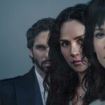 Transmite ou pule: 'The Guest' na Netflix, onde o conhecido de uma mulher vem para ficar com sua família, com um motivo oculto