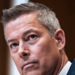 Transporte Sean Sean Duffy lança a investigação da segurança dos trens da NC após a esfaqueamento