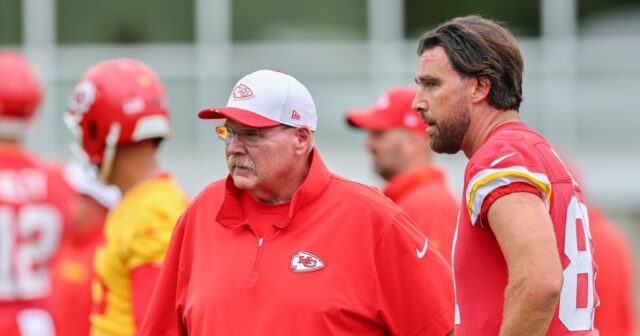 Tom Brady elogia como o treinador Reid lidou com a explosão do Super Bowl de Travis Kelce